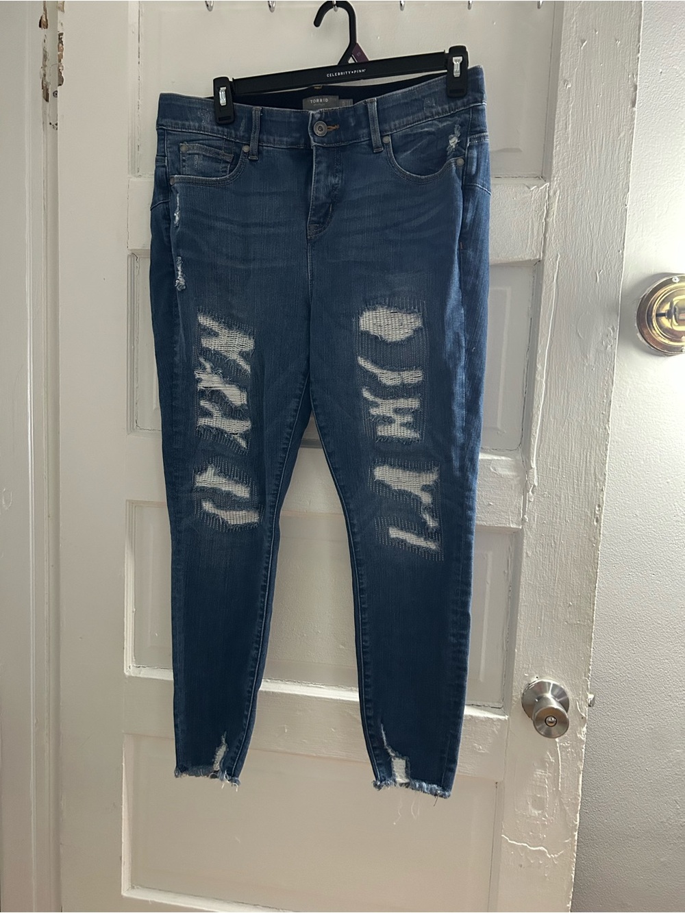 Torrid bombshell skinny jeans